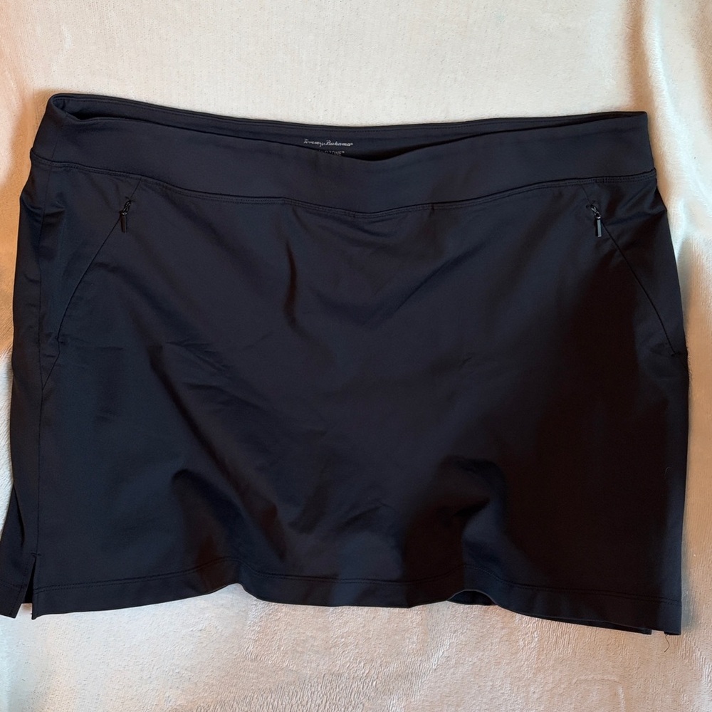 Tommy Bahama Black Active Skort with Side Pockets